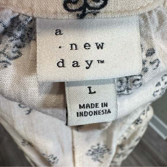 A New Day Relaxed Crop Fit Balloon Sleeve Boho Bohemian Linen Blend Top - Large - Picture 6 of 7